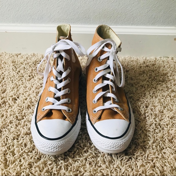 converse all star camel